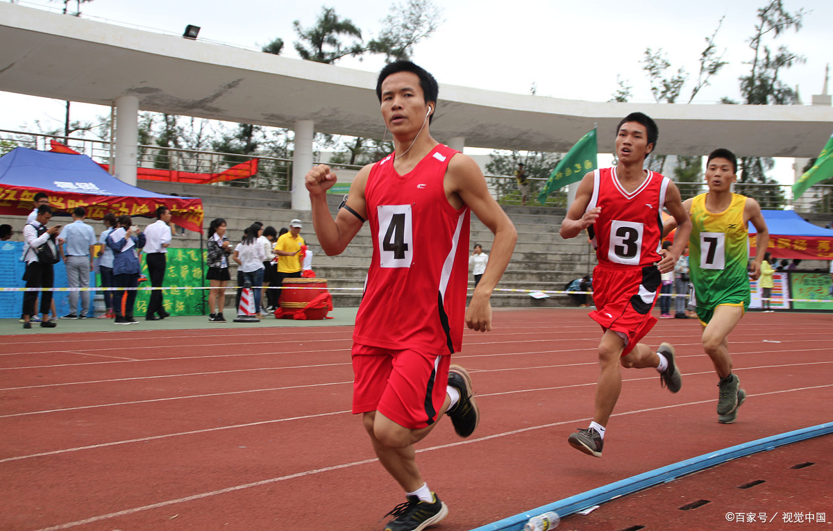 星空体育-重返赛场首场状态出色，篮网观众沸腾！，Doinb重返赛场气势如虹延续的简单介绍