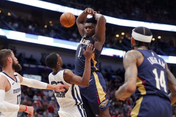 星空体育- 团队13人7人叛变4人牺牲 