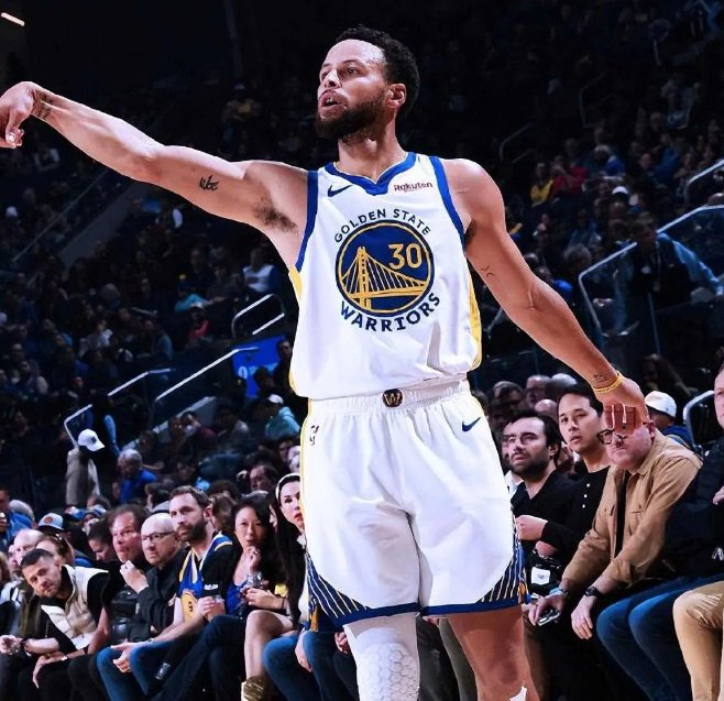 星空体育-库里连续十场比赛得分超过出色防守，利物浦挑战极限！的简单介绍